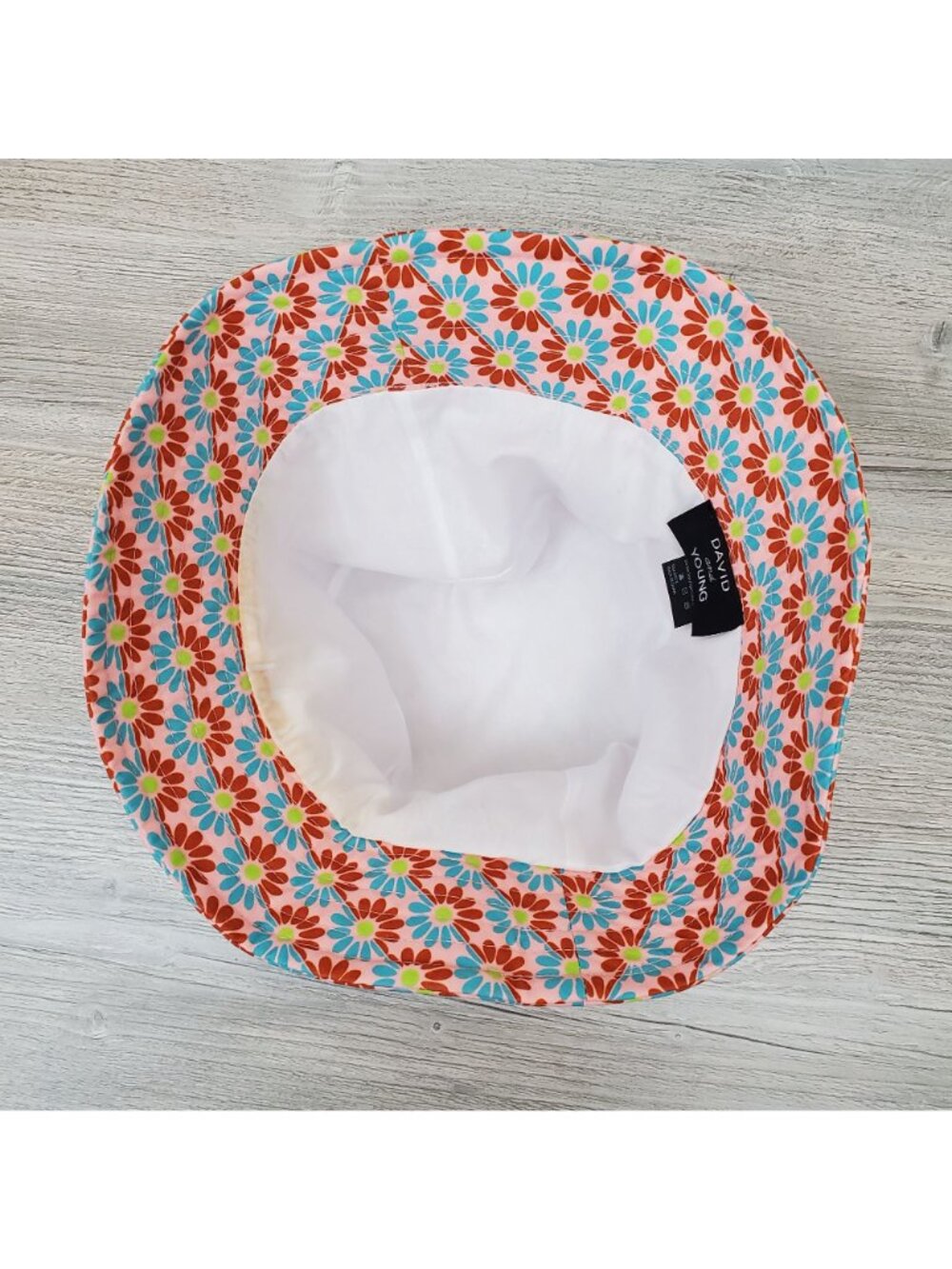 David and Young daisy bucket hat - Picture 6 of 10